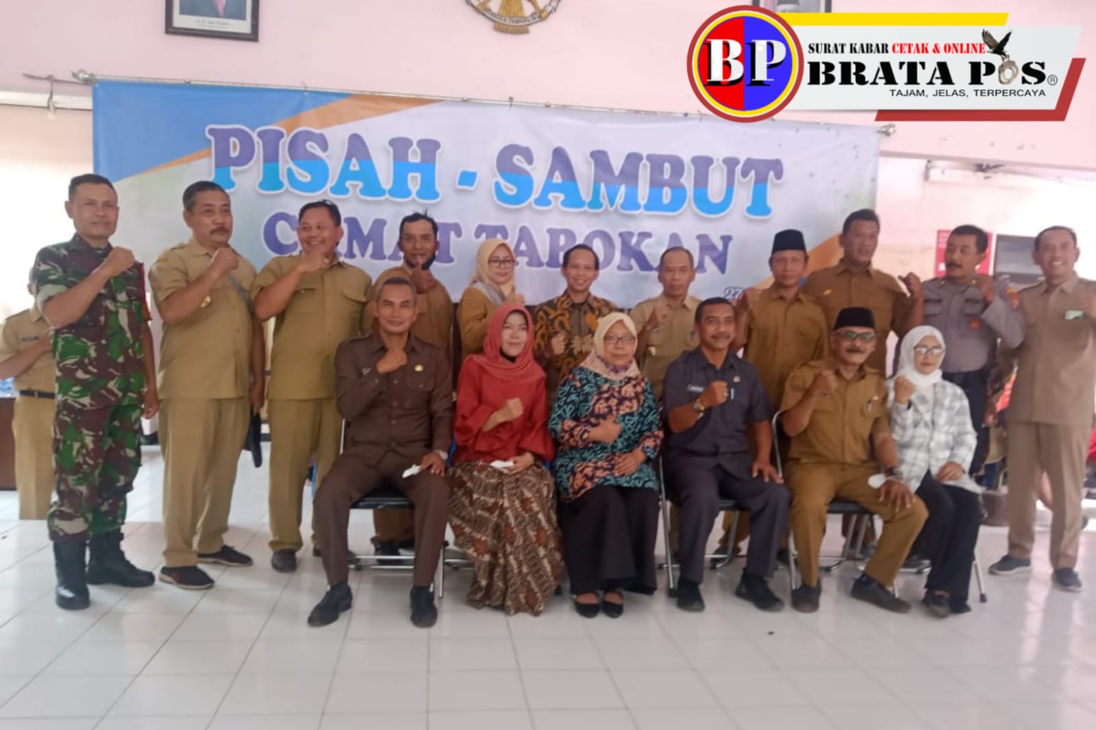 Acara serah terima jabatan dan pisah sambut Camat Tarokan, di Pendopo Kecamatan Tarokan, Kabupaten Kediri, Selasa (27/09/2022).