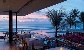 Restoran dengan Pemandangan Indah di Bali Padi Fine Dining di Seminyak